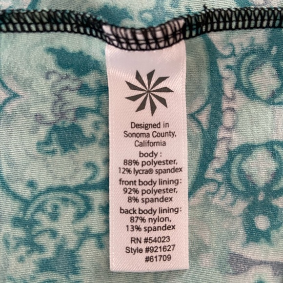 Athleta Women's Fuse Tank Shelf Bra Damask Green Teal Small Athletic Activewear - Picture 7 of 7